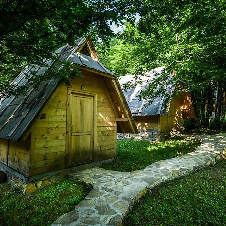 Camp Divlja Rijeka Hotel Hum Kültér fotó