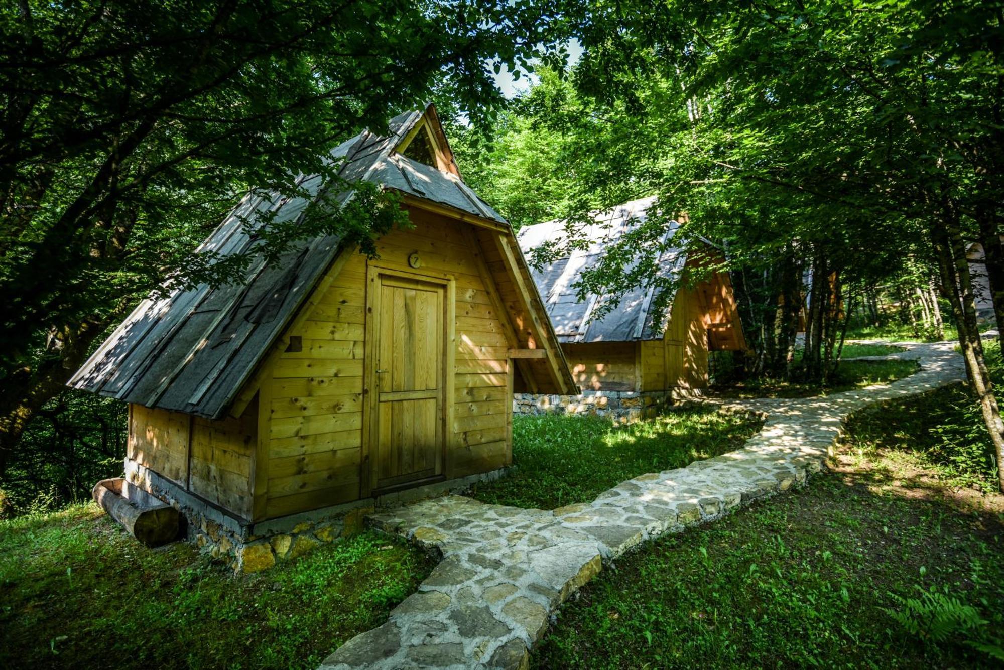 Camp Divlja Rijeka Hotel Hum Kültér fotó