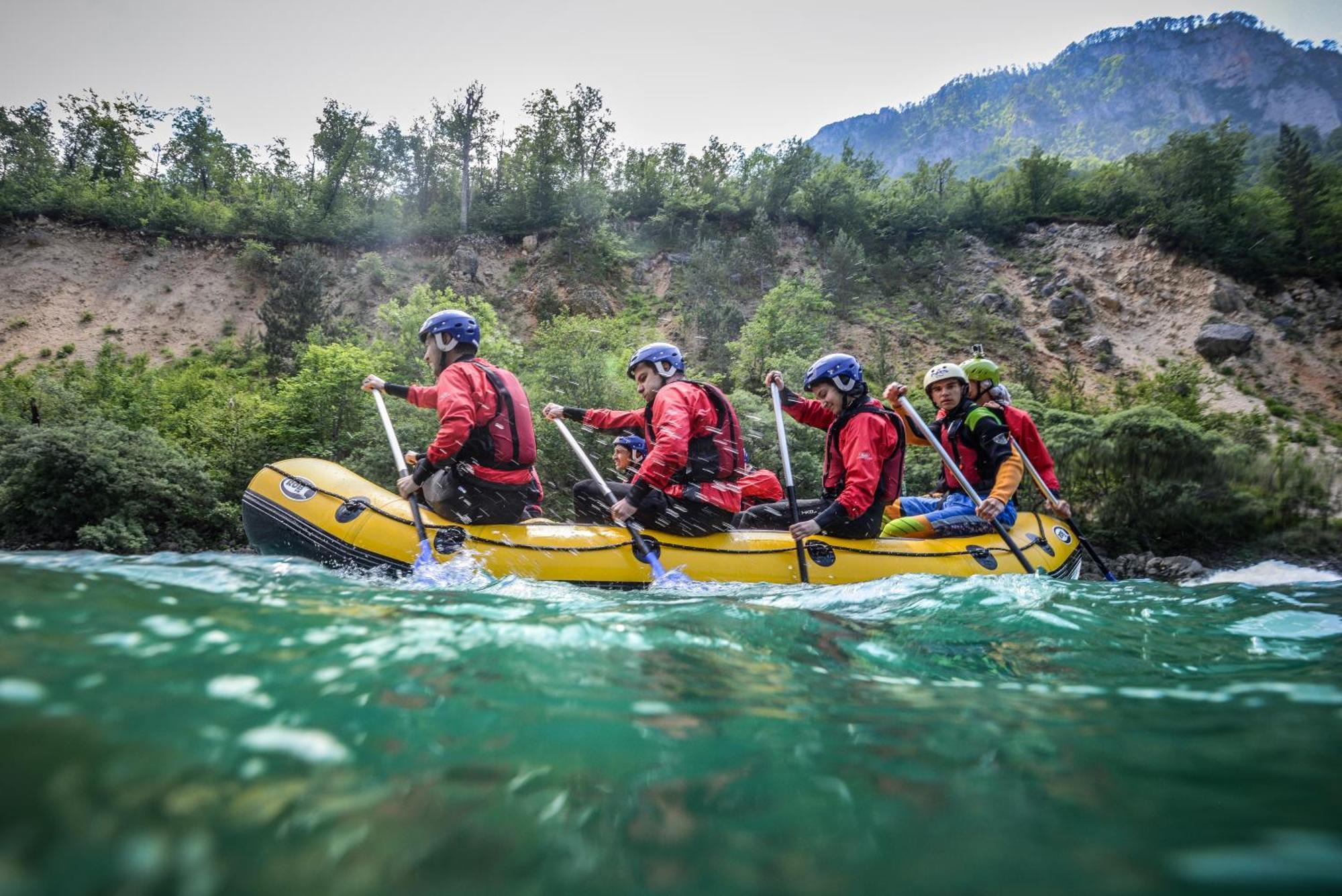 Camp Divlja Rijeka Hotel Hum Kültér fotó