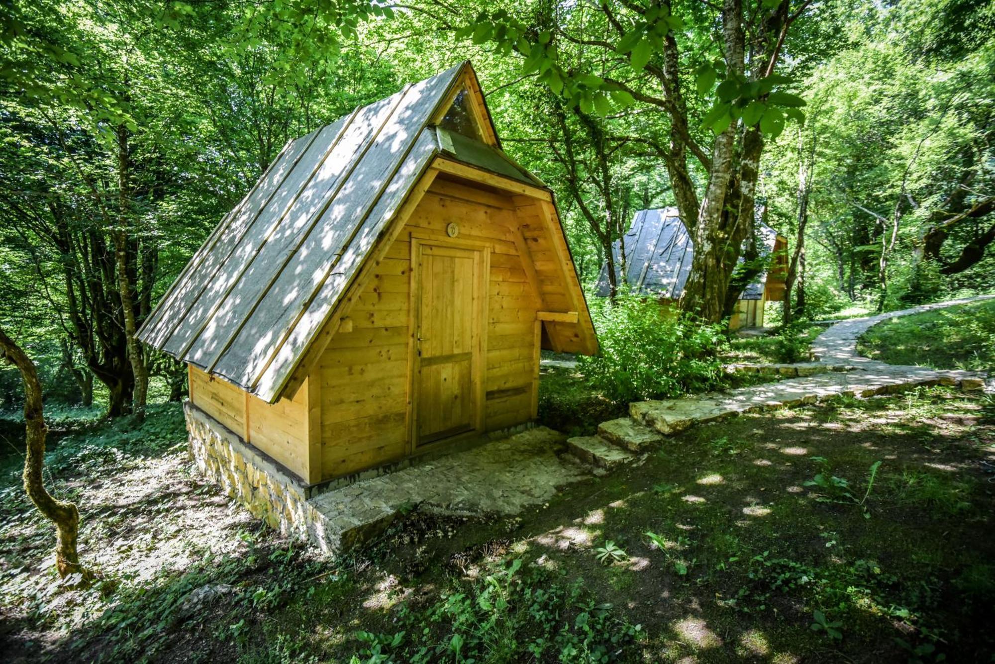 Camp Divlja Rijeka Hotel Hum Kültér fotó