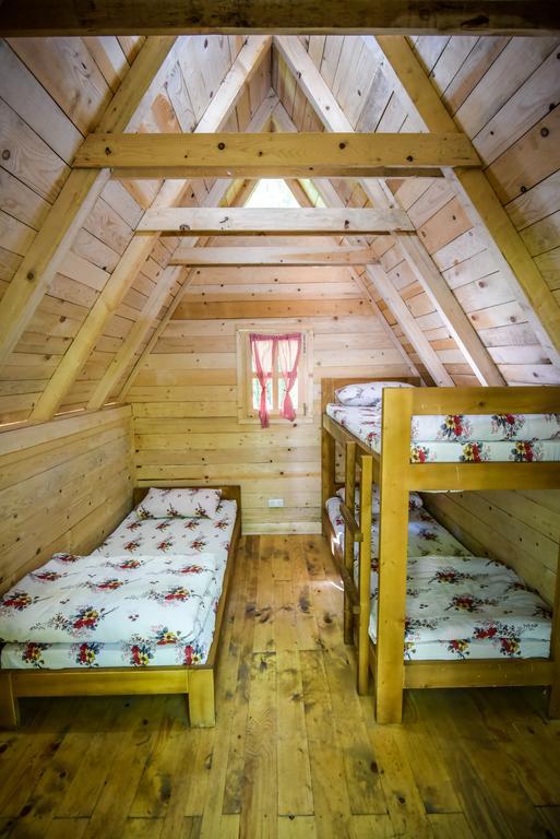 Camp Divlja Rijeka Hotel Hum Kültér fotó